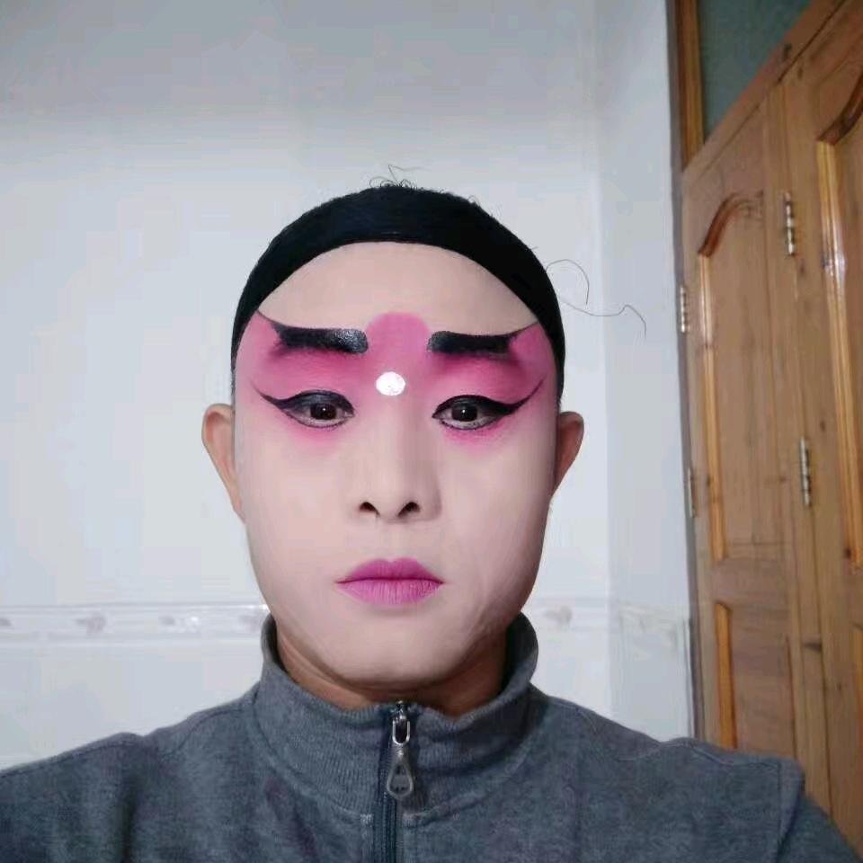 鄱阳名艺赣剧团团长