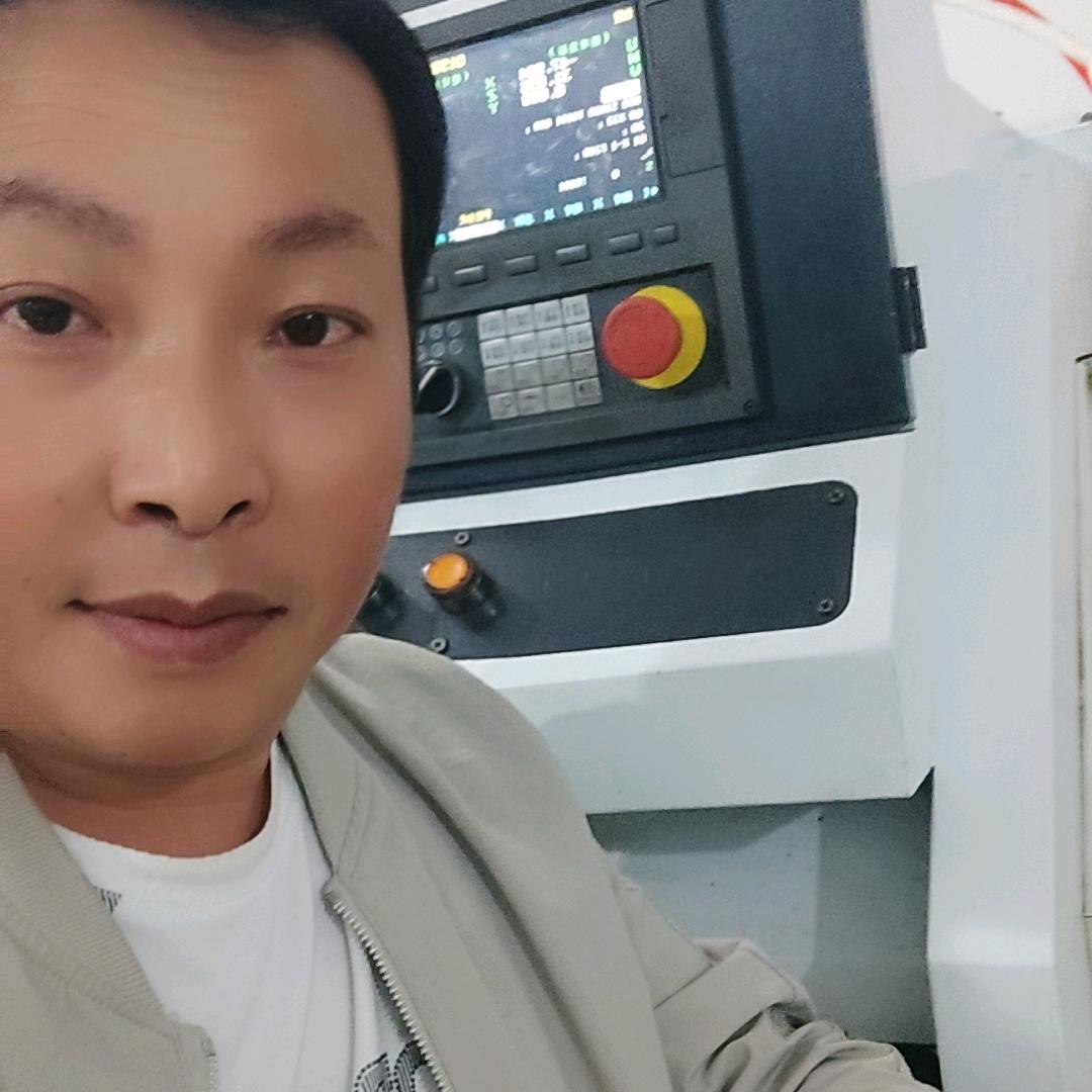随梦而飞(CNC编程培训)