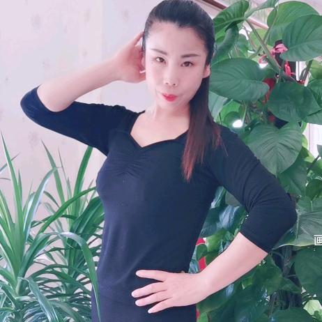 香香曳舞莉晗