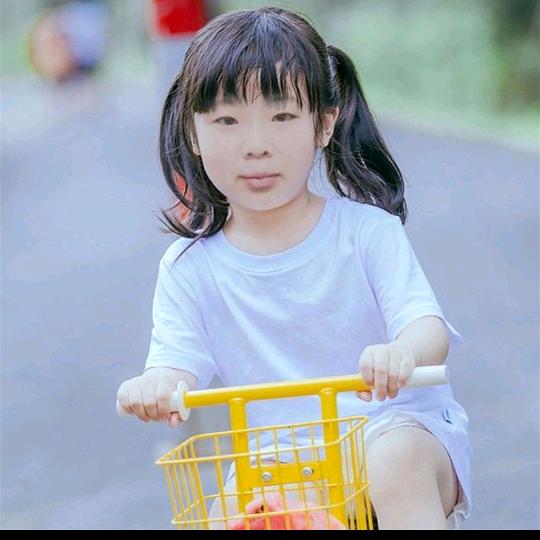 不一样的我