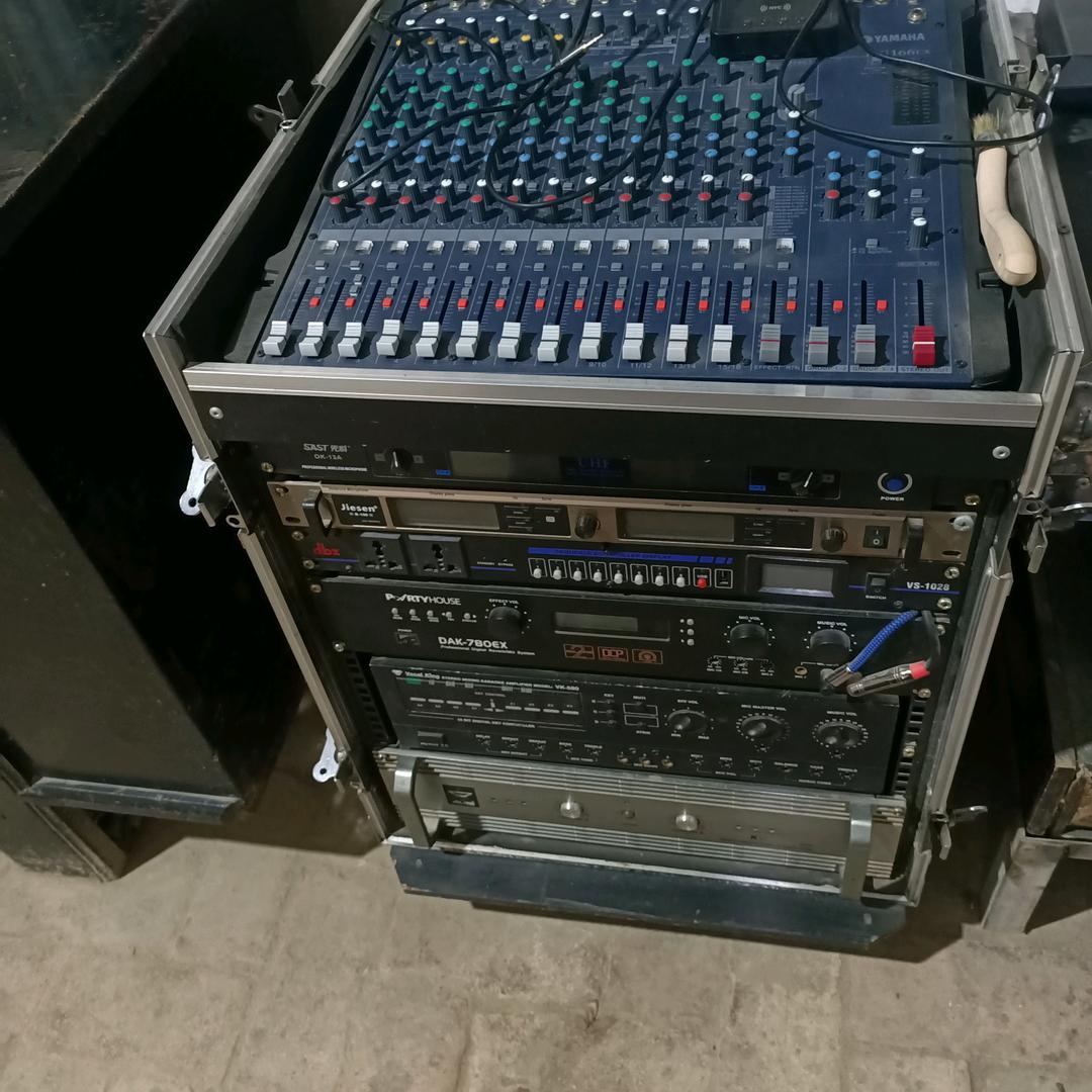 音响师
