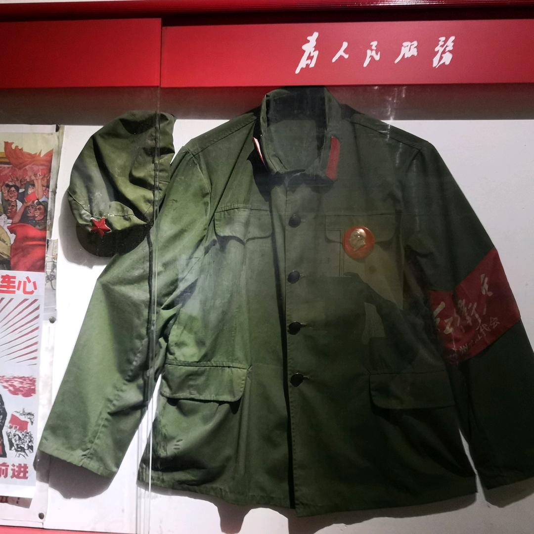 黄小爷