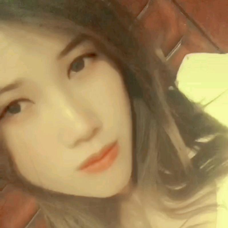 琼🙎🏻‍♀️