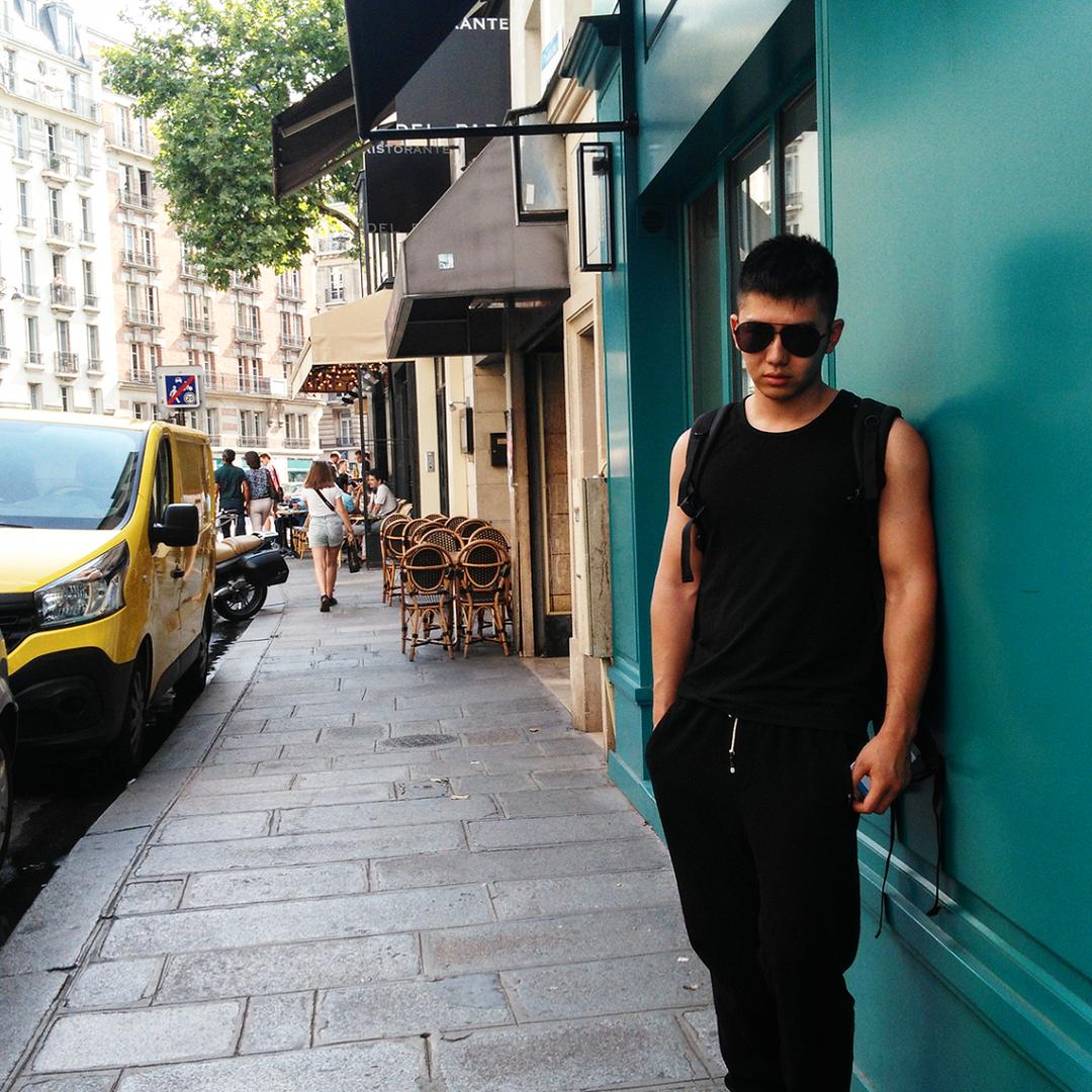 公敌