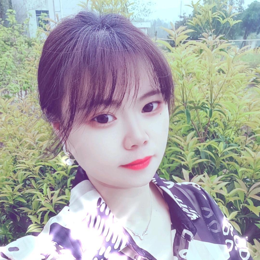@皎月无声🎊