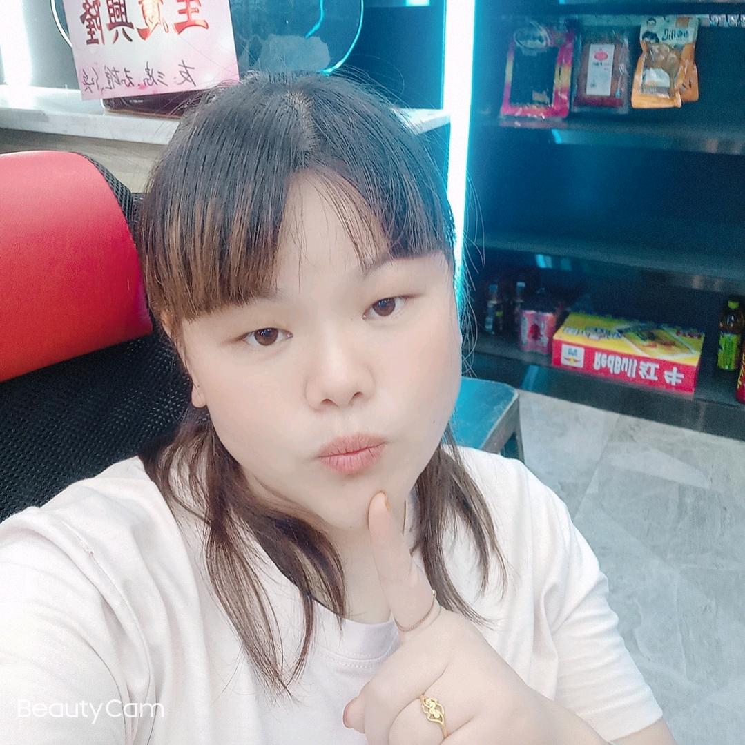 小胖妹《爱笑的女孩》