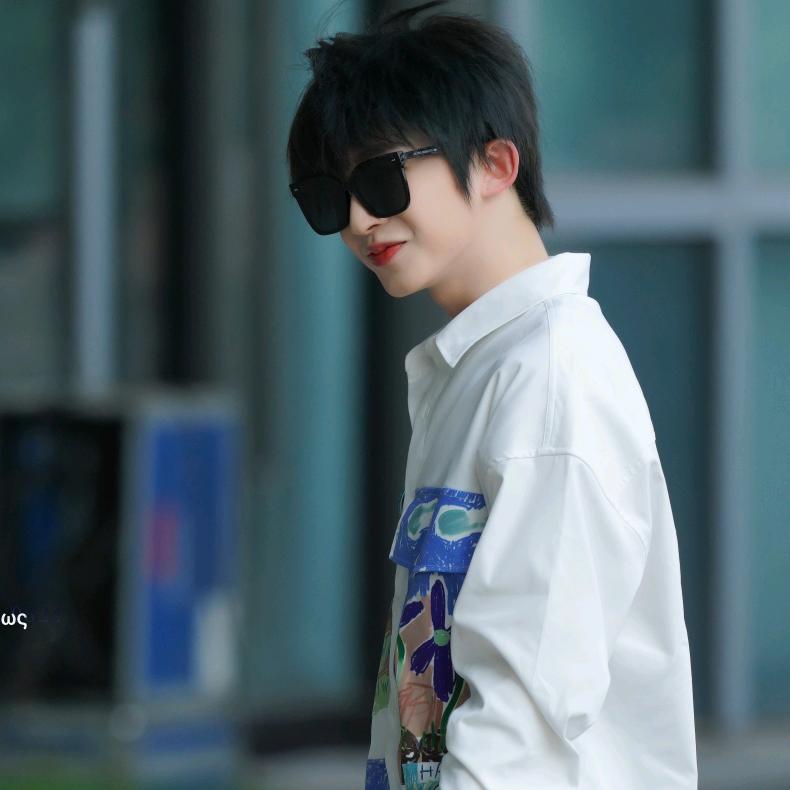 宇🐬