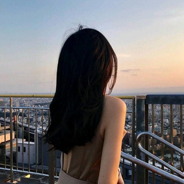 H头像