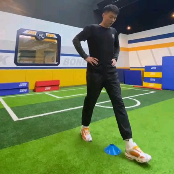 火龙果(贺宇飞)