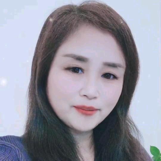 小苹果益呈门窗