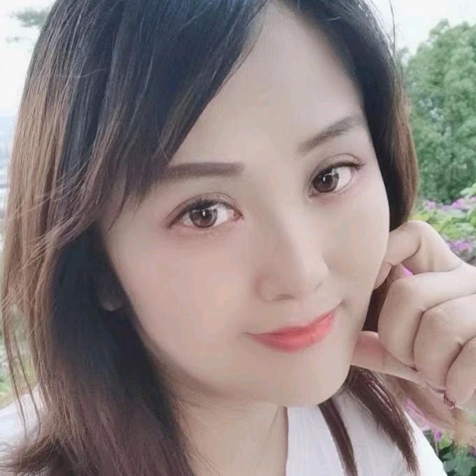蓝蓝（三姐）