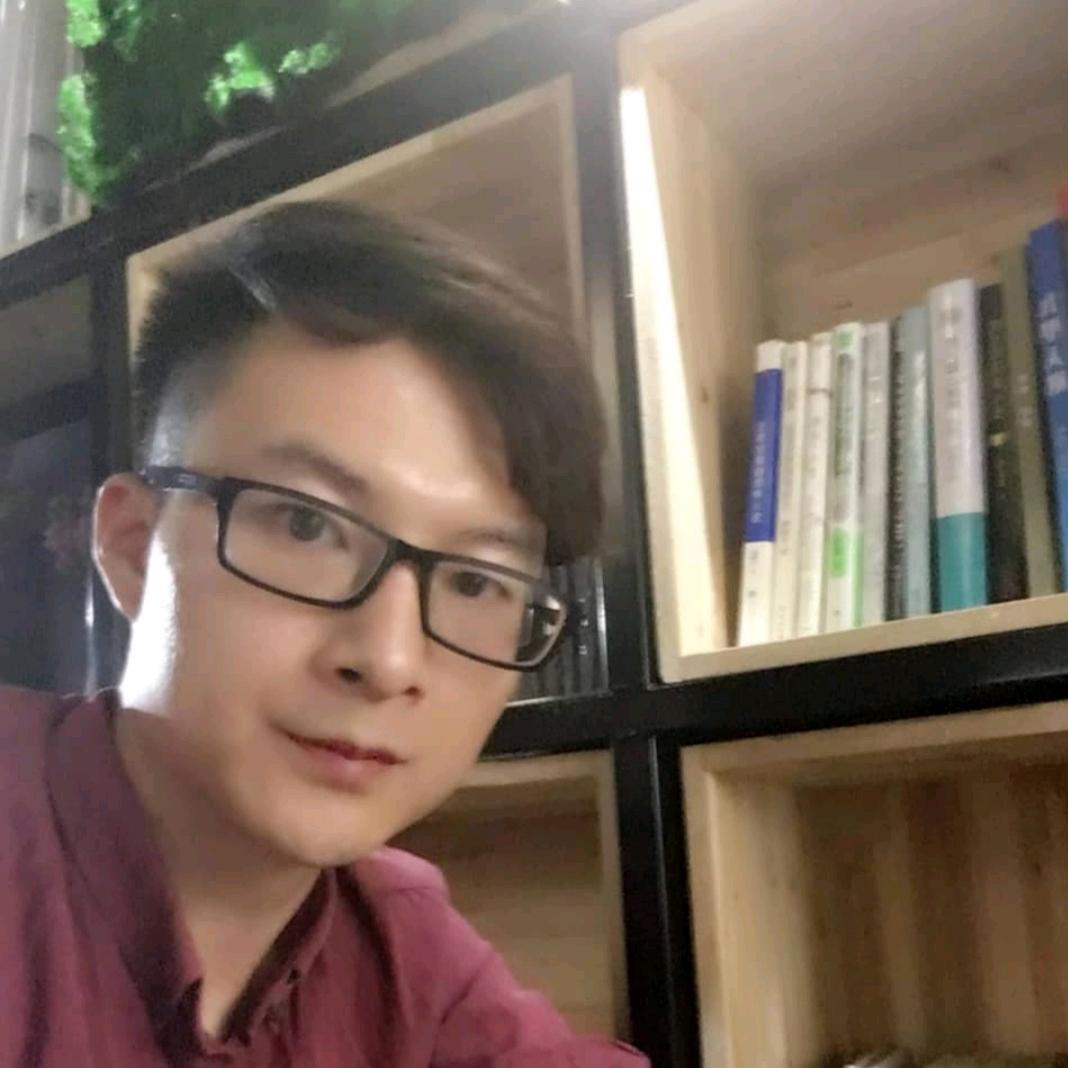 搞教育的疯老师