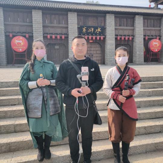 梁山锋哥（为家乡代言)探店