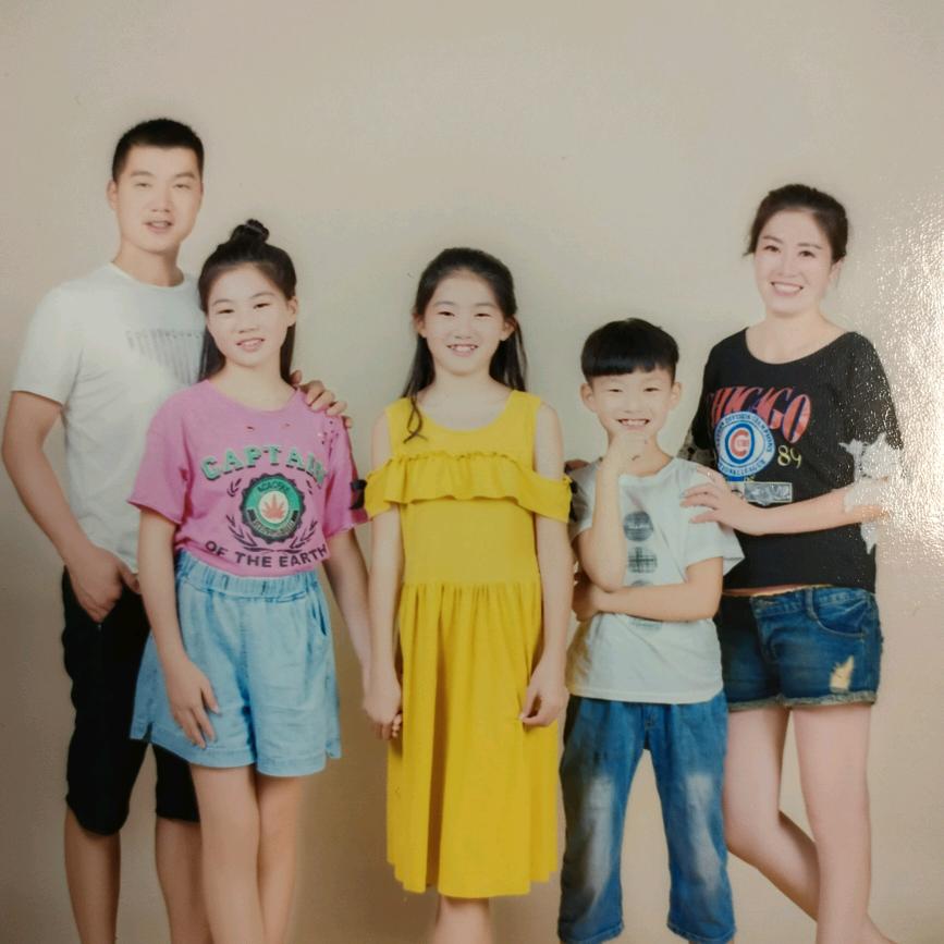 博世鞋业，低价，跑量，批发