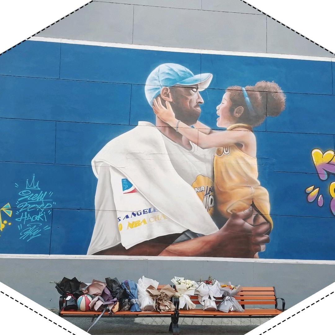 春风十里，不如十八子总！