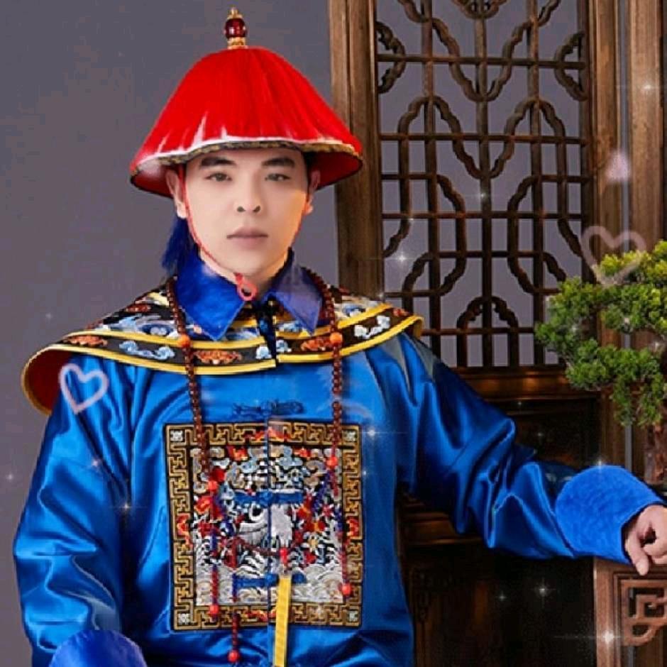ZHI(*^ω^*)LIN