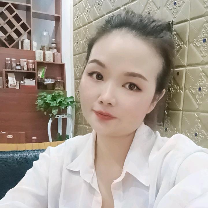 文山罗妹（蚂蚱.胡蜂.养殖）
