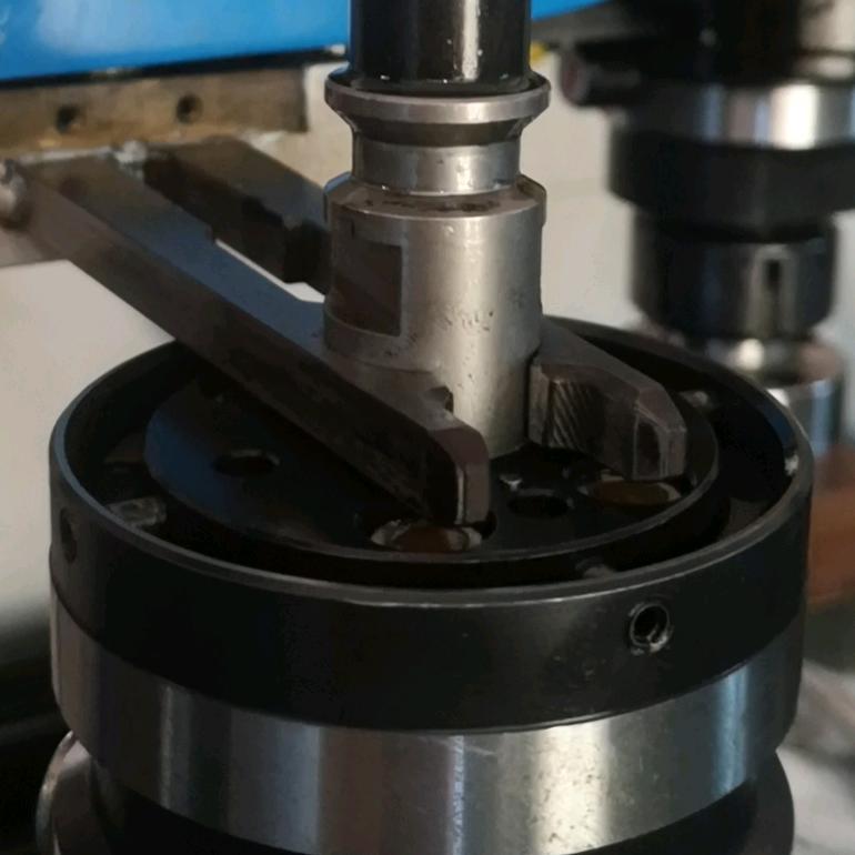 慈溪市新浦慧峰模具加工厂