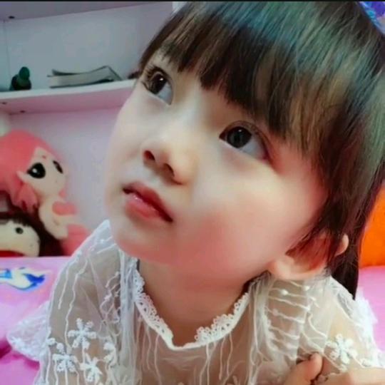 ง •̀_•́ง小豌豆 ♡