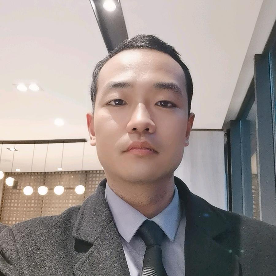 周口华夏驾校业务校长马腾