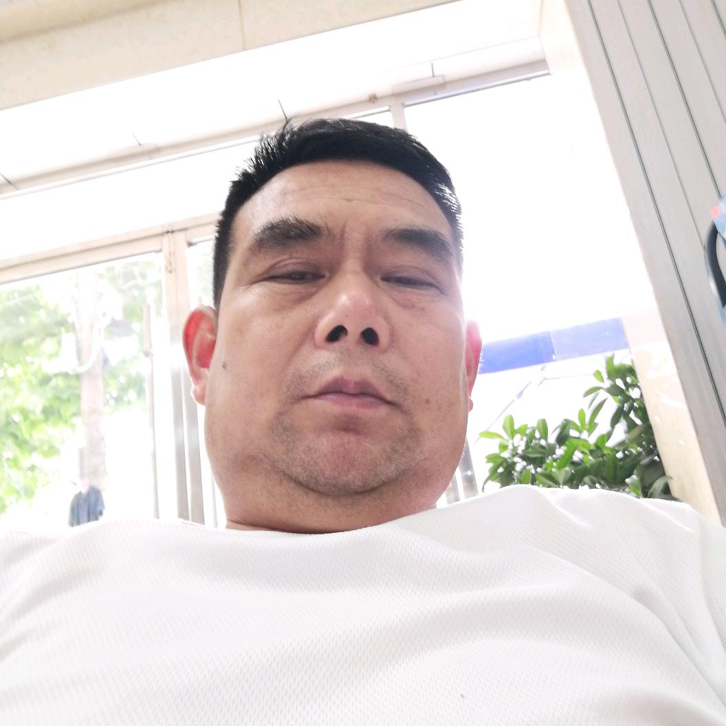 黄三