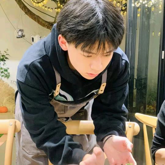 爱吃爆米花的猫