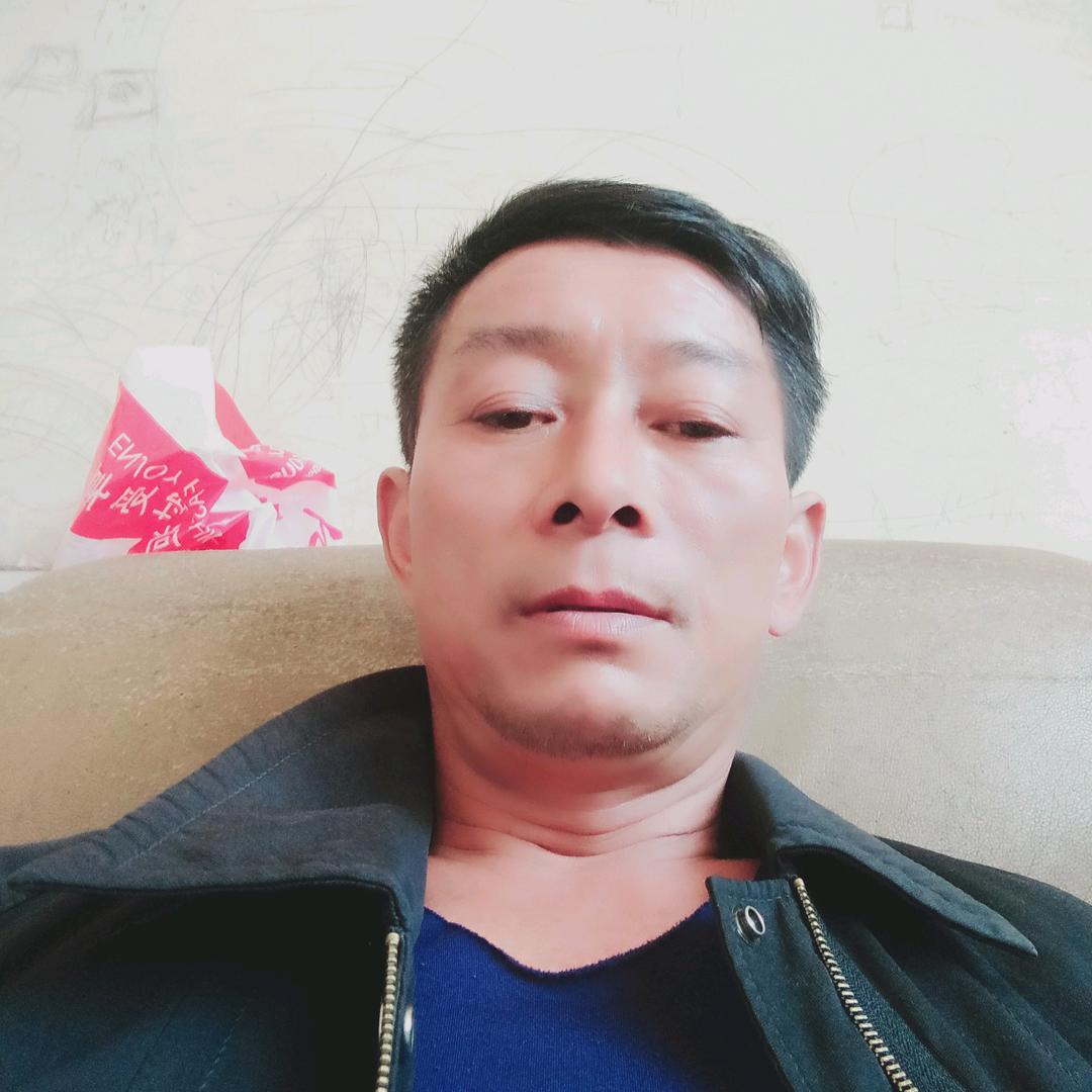 红春开花