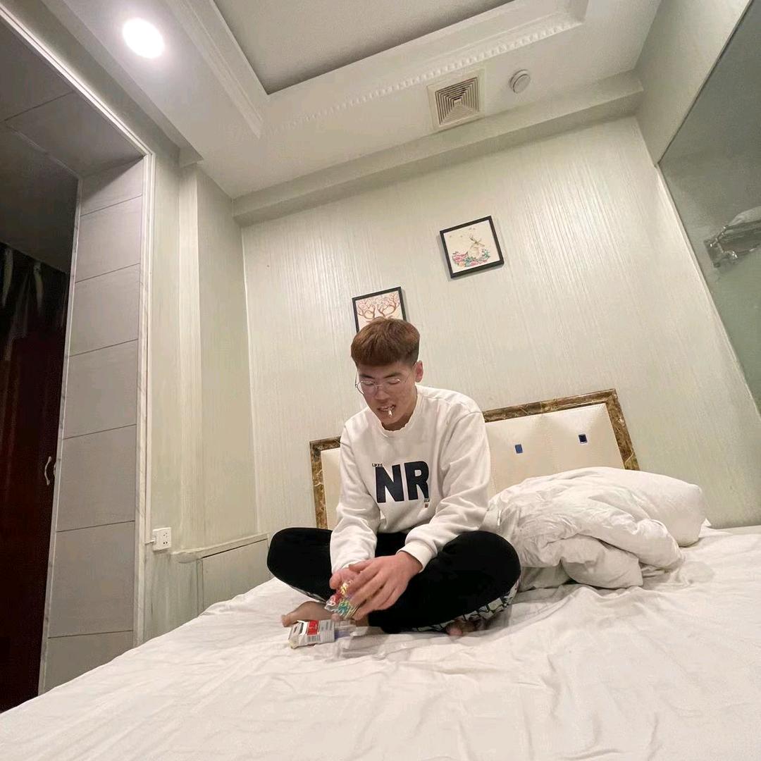 郑云