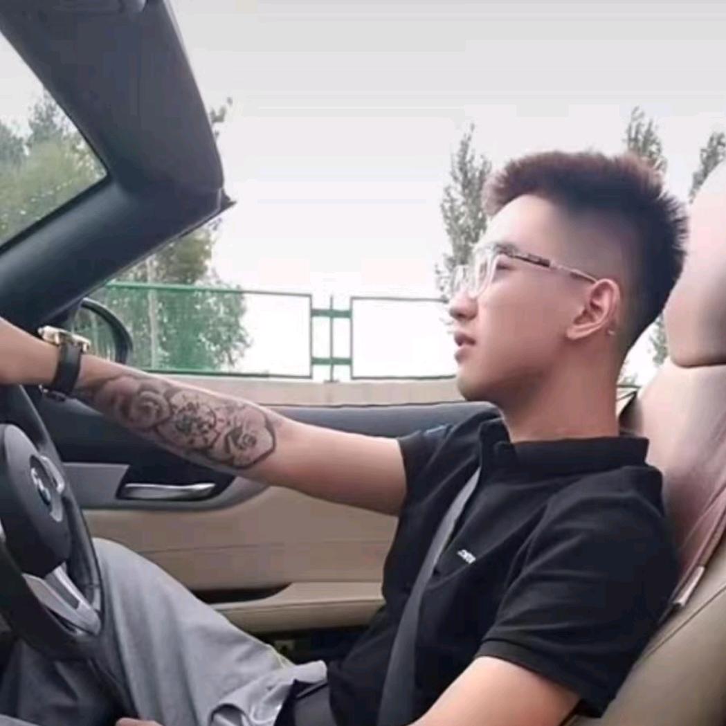 晨陈【众轩名车】