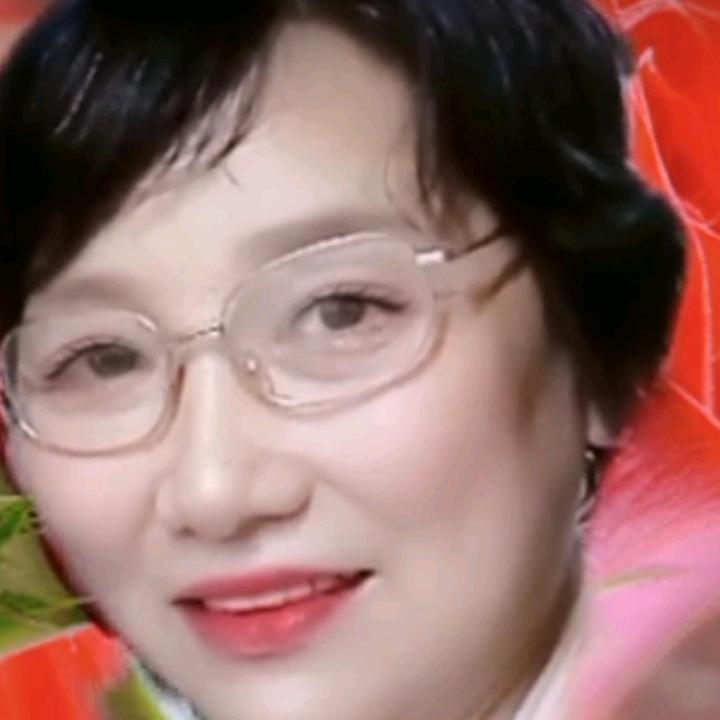 李利