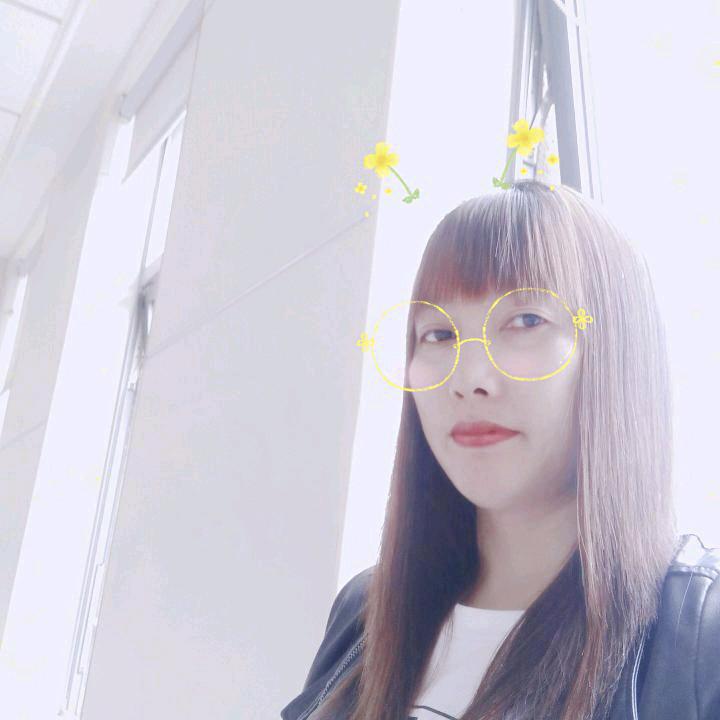 用户，雨后彩虹🌈《易姐》