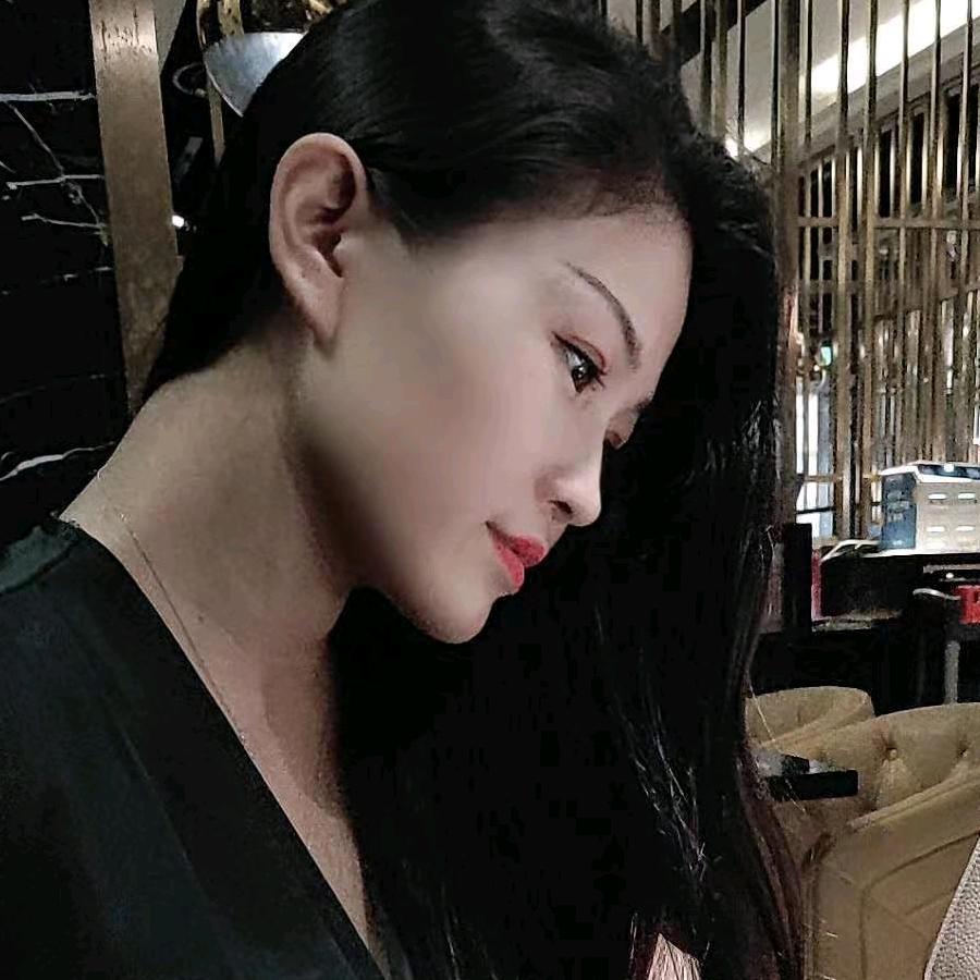 黄家小姐