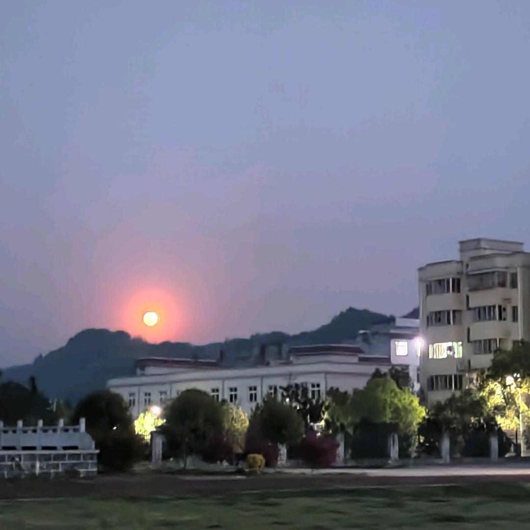 方遇圆
