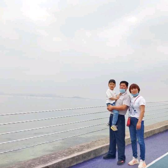 张君美