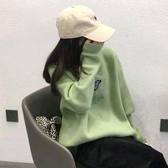 桥外桃花林