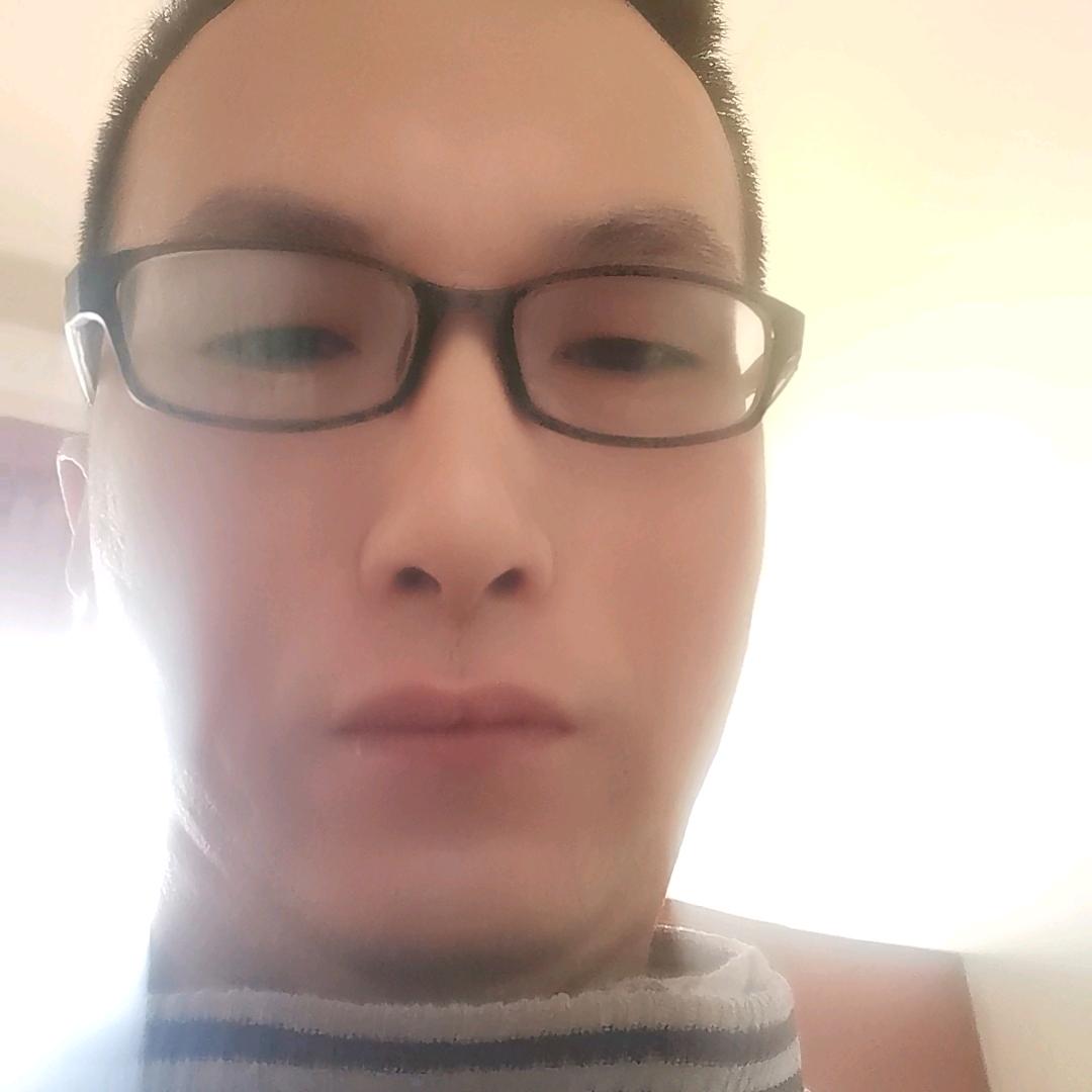 (｡･㉨･｡)ﾉ♡ 爱你么么哒