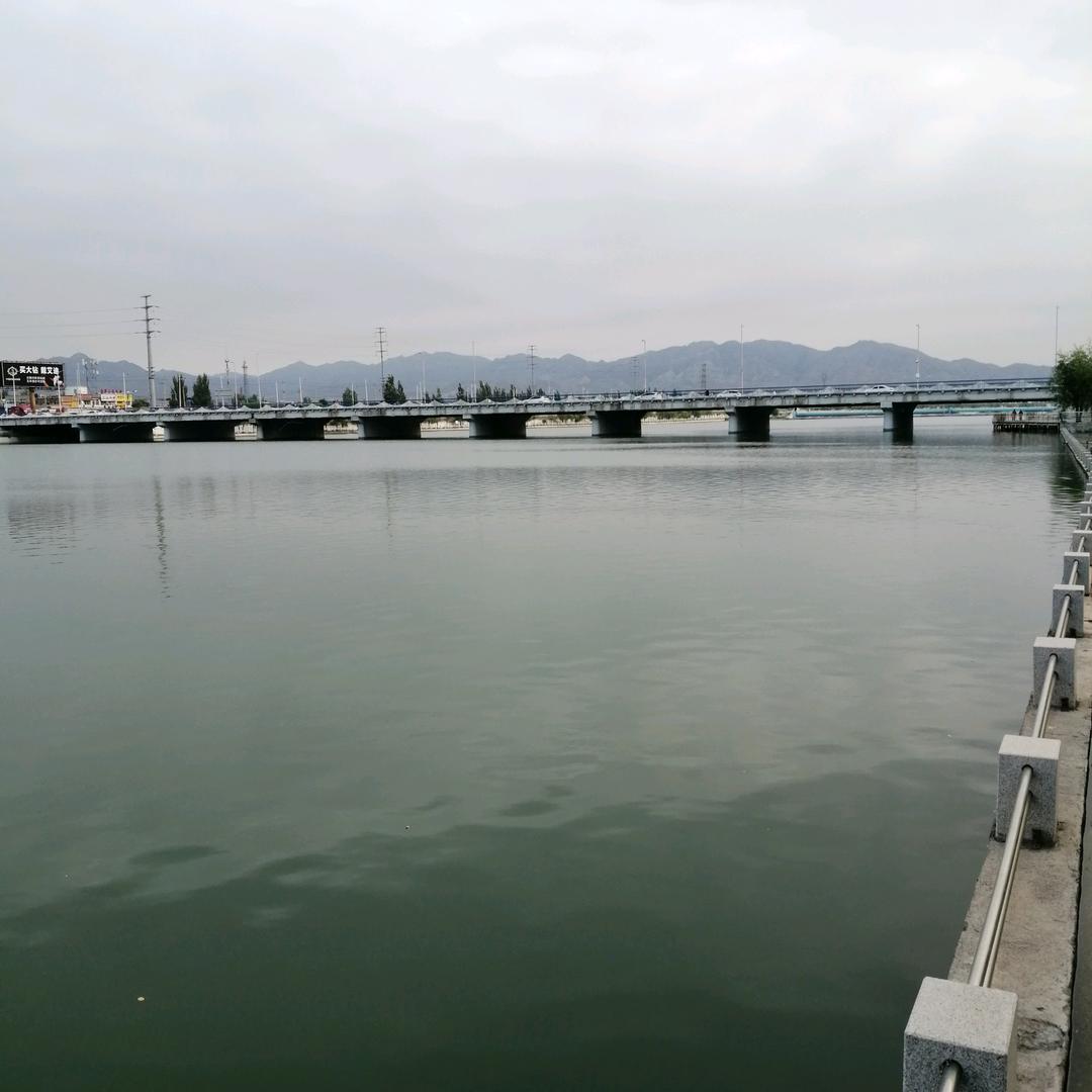 海阔天蓝