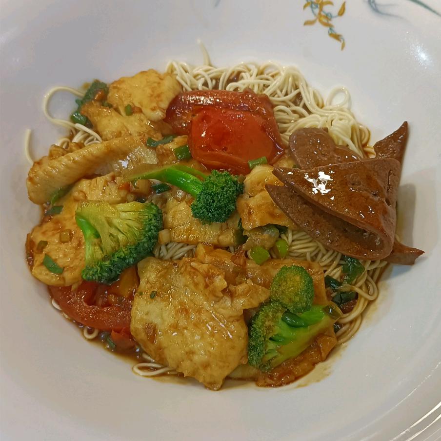 虞山人家（顶好面馆凤凰店）亲关注