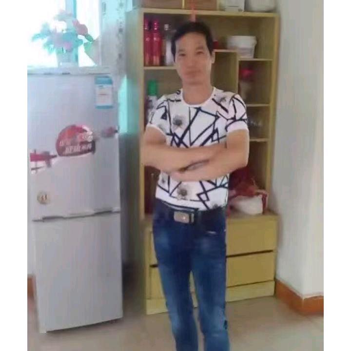 雄鹰