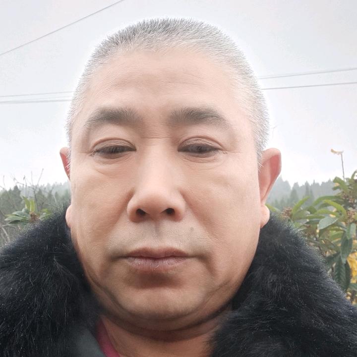 拼搏，呙长永