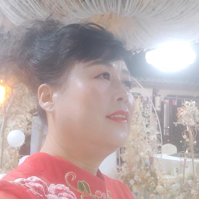 雯雅