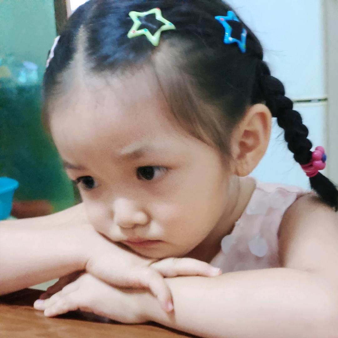 橘子有点儿酸