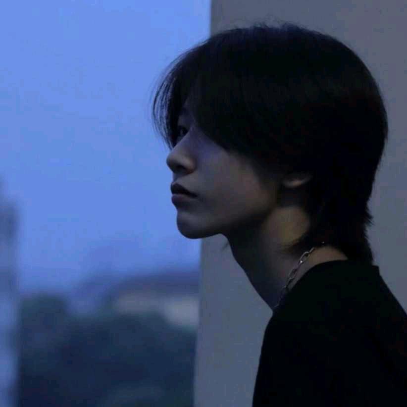 腻册