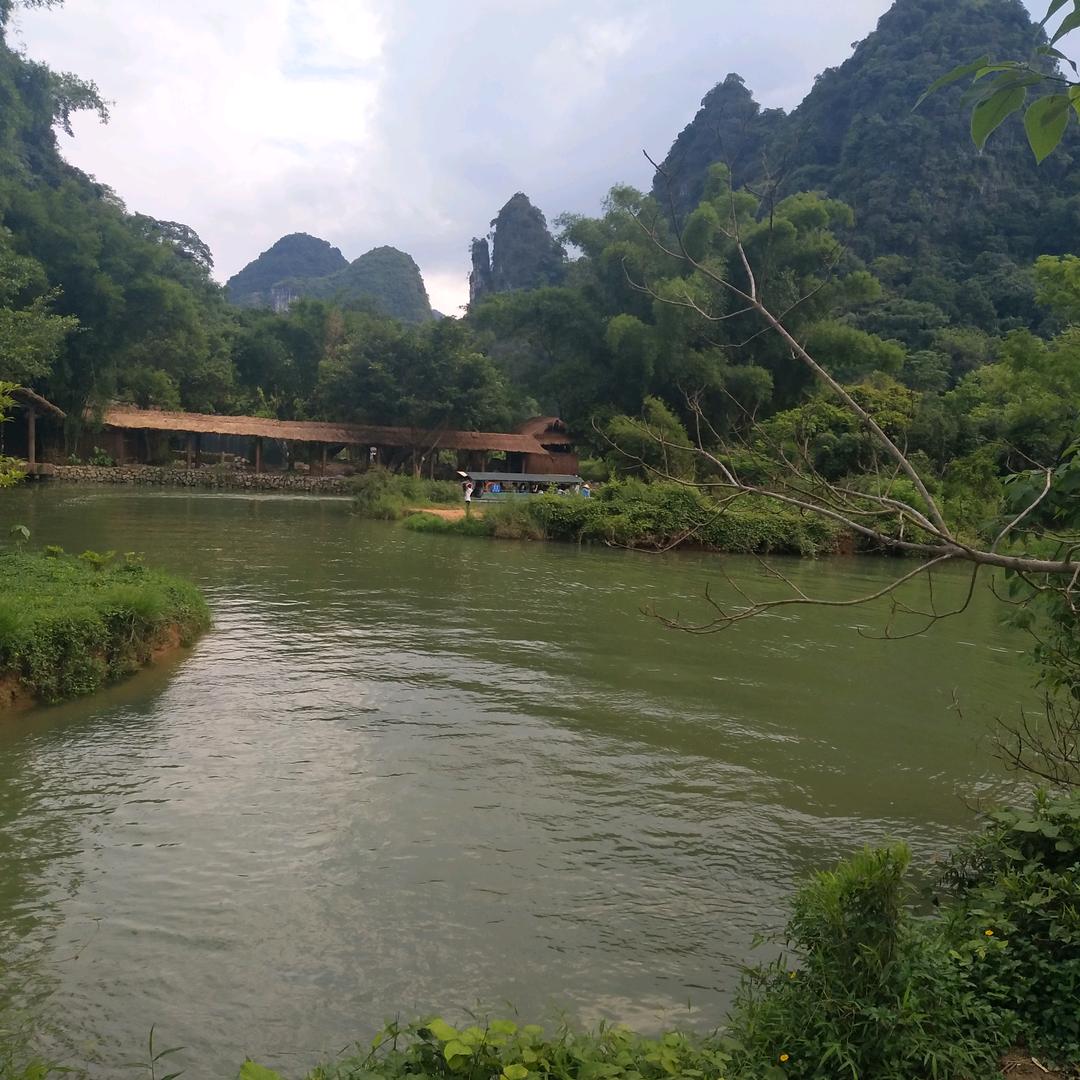 光明磊落，辉煌依旧。