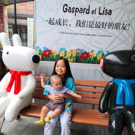 雪儿和牛牛的baba