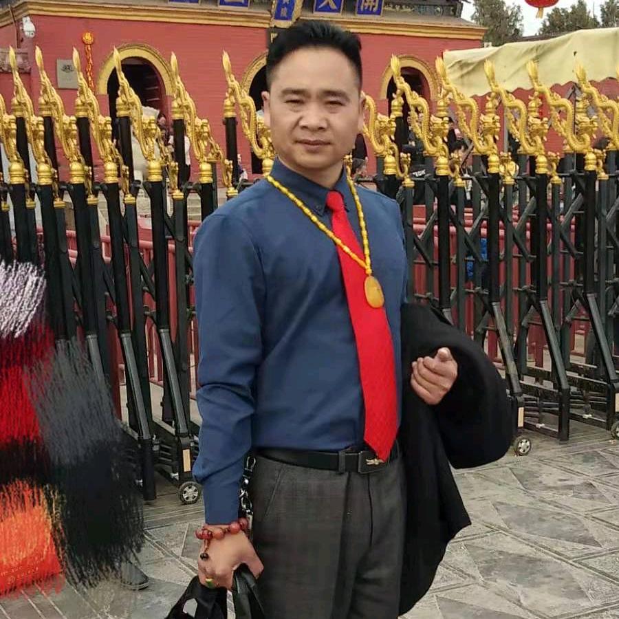 茫茫人海中相遇…郑师傅