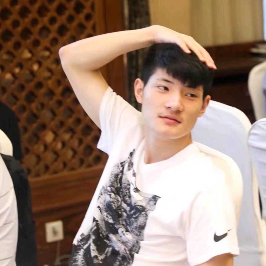 小医（皮蛋瘦肉小花之主）