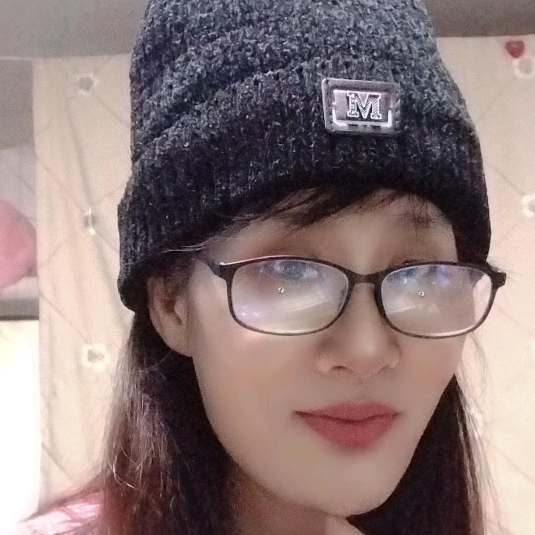小不点不懂爱💞🌹🌹