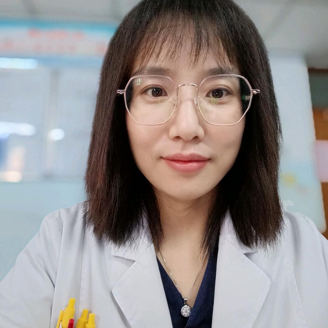 上扬的嘴角