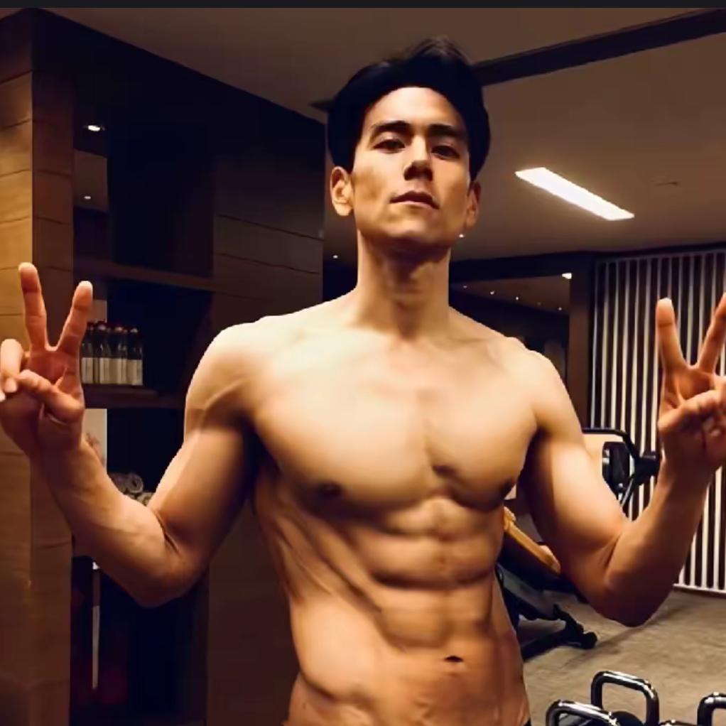 @彭于晏的兄弟